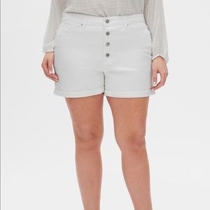 High-rise white denim short